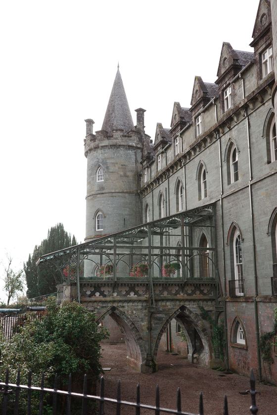 Inveraray: Castle tower and ornate balcony