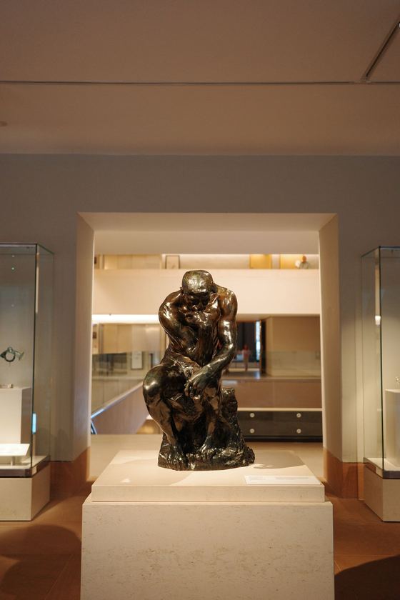 Pollok Country Park: Sculpture framed by gallery doorway