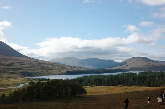 Viewpoints: Layered mountains above winding loch