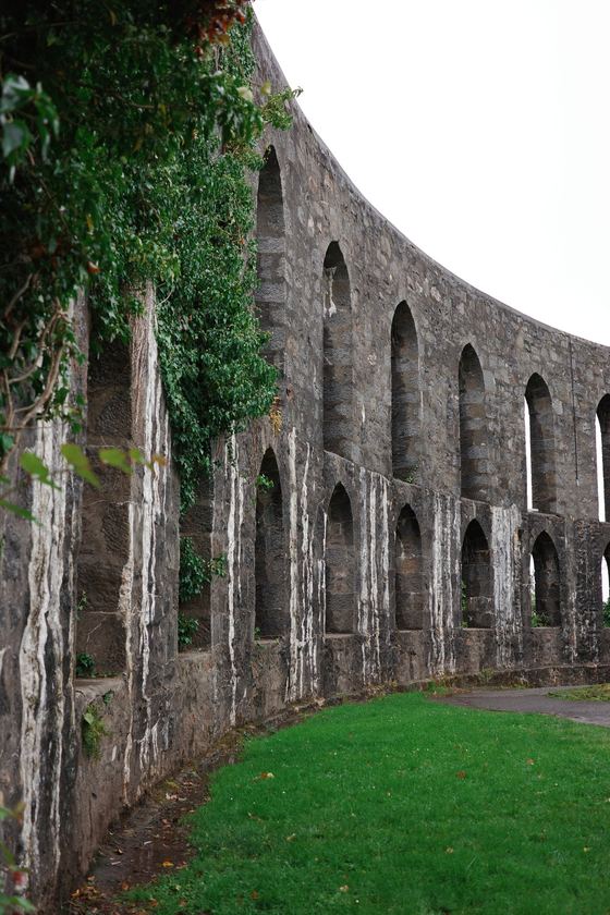 Oban: Curving stone arcade and lawn