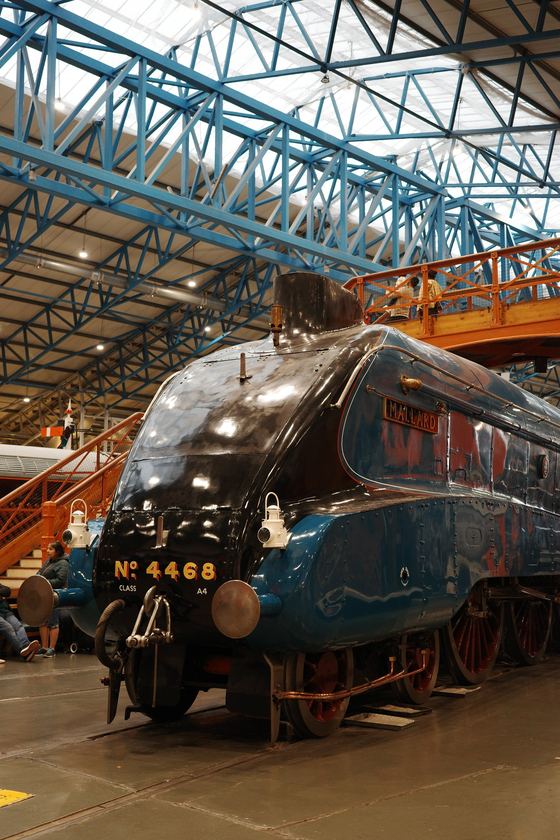 National Railway Museum: Streamlined blue locomotive at three-quarter angle