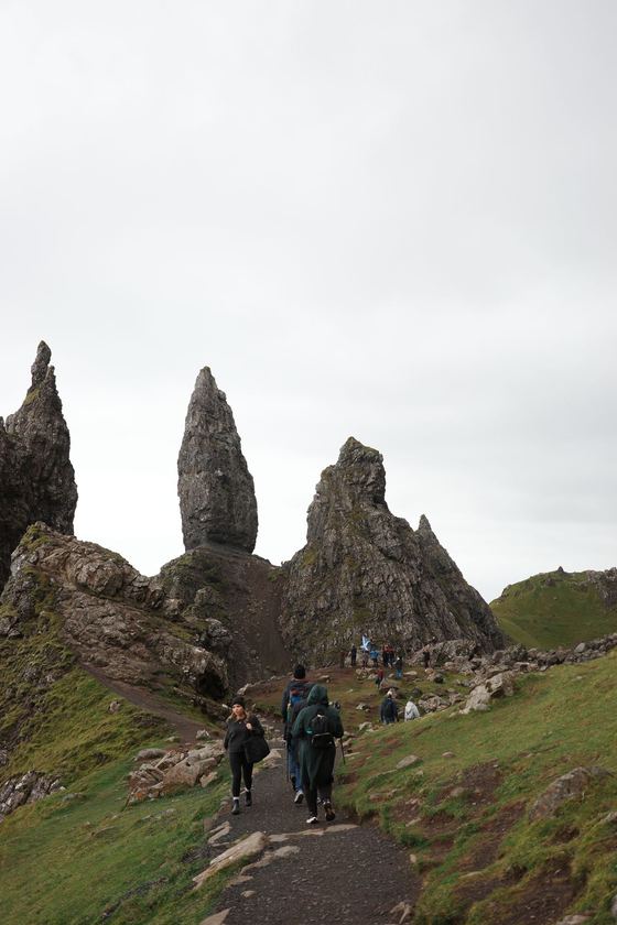 Storr: Winding path between stone pinnacles