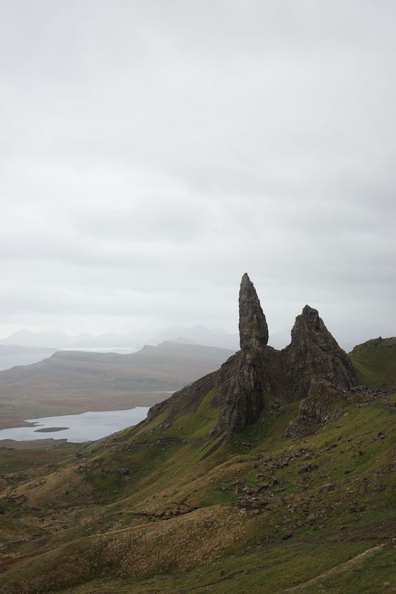 Storr: Rock pinnacles above distant lochs
