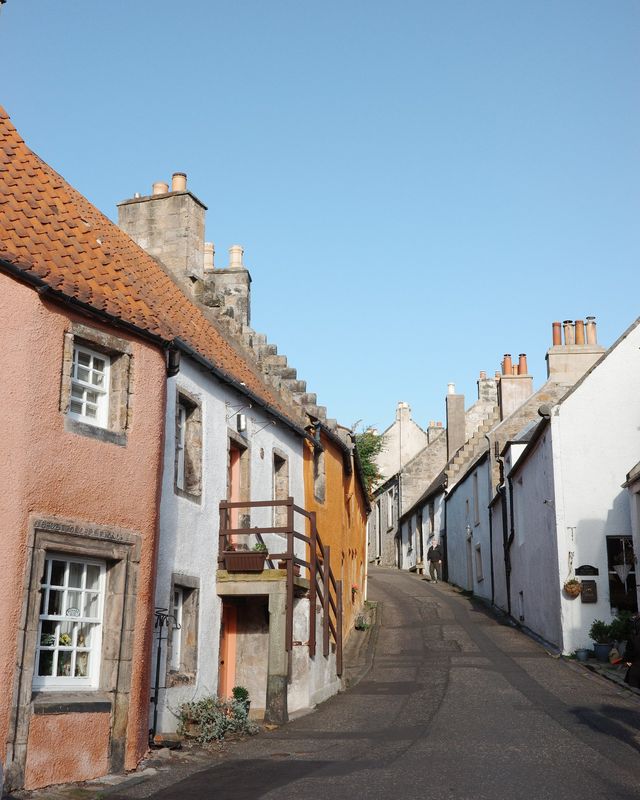 R Culross